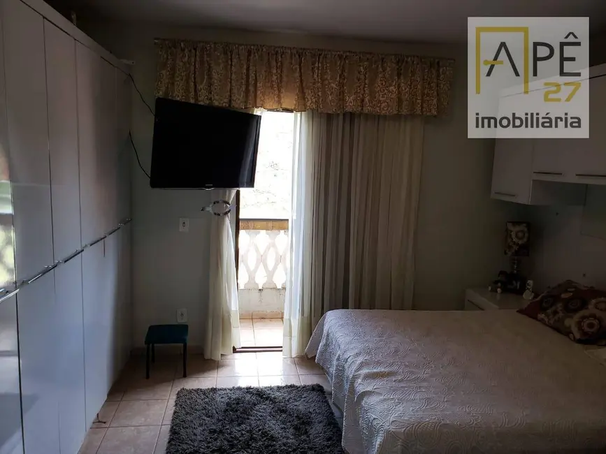 Sobrado com 4 quartos à venda, 240m2 em Parque Continental II, Guarulhos - SP - imagem 9 Foto 9 de Sobrado com 4 quartos à venda, 240m2 em Parque Continental II, Guarulhos - SP