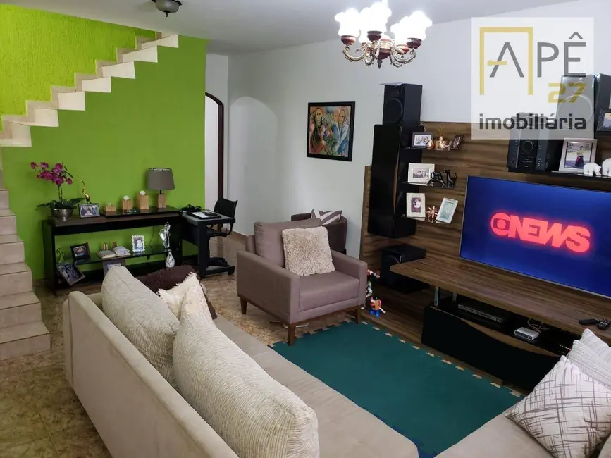 Sobrado com 4 quartos à venda, 240m2 em Parque Continental II, Guarulhos - SP - imagem 4 Foto 4 de Sobrado com 4 quartos à venda, 240m2 em Parque Continental II, Guarulhos - SP