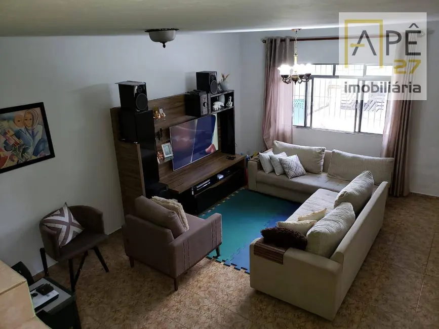 Sobrado com 4 quartos à venda, 240m2 em Parque Continental II, Guarulhos - SP - imagem 3 Foto 3 de Sobrado com 4 quartos à venda, 240m2 em Parque Continental II, Guarulhos - SP