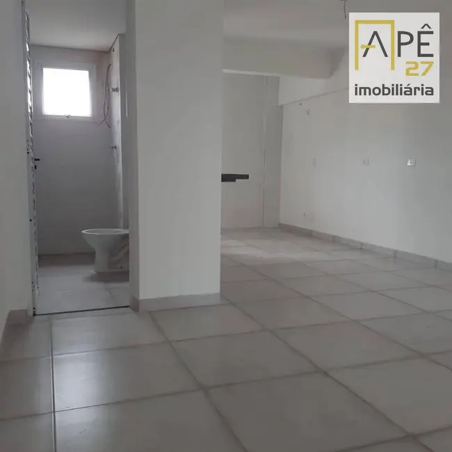 Foto 3 de Kitnet com 1 quarto para alugar, 31m2 em Jardim Bom Clima, Guarulhos - SP