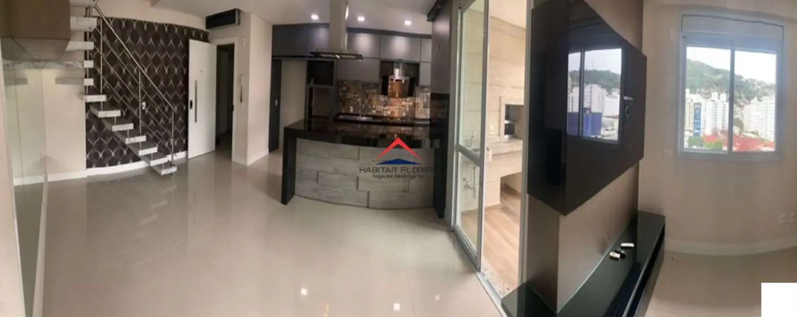 Apartamento com 3 quartos à venda, 135m2 em Centro, Florianopolis - SC - imagem 4 Foto 4 de Apartamento com 3 quartos à venda, 135m2 em Centro, Florianopolis - SC