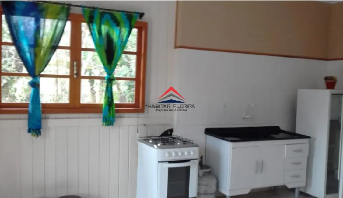 Foto 5 de Casa com 2 quartos à venda, 100m2 em Armação do Pântano do Sul, Florianopolis - SC