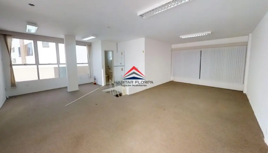 Foto 6 de Loja à venda, 81m2 em Trindade, Florianopolis - SC