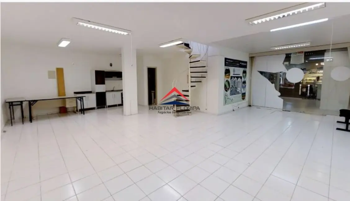 Foto 2 de Loja à venda, 81m2 em Trindade, Florianopolis - SC