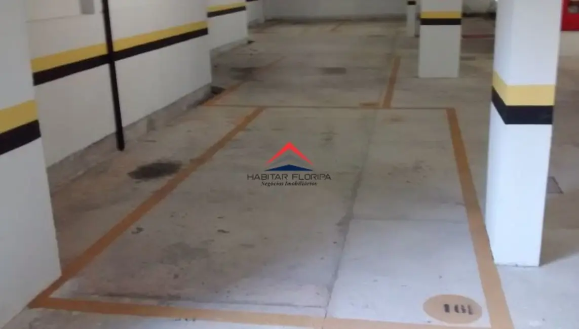 Foto 9 de Loja à venda, 81m2 em Trindade, Florianopolis - SC