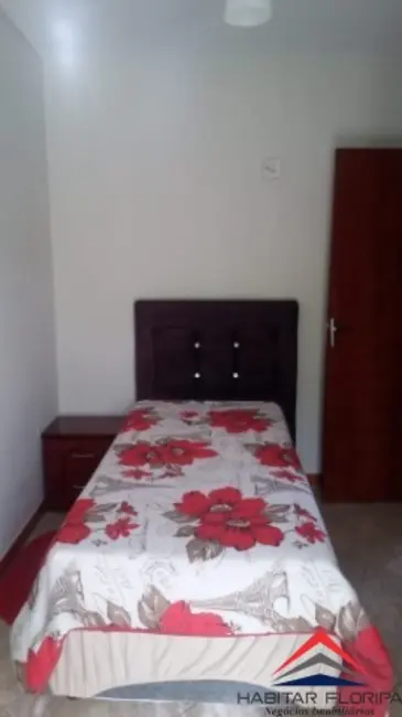 Foto 4 de Casa com 4 quartos à venda, 170m2 em Florianopolis - SC