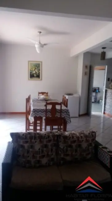 Foto 9 de Casa com 4 quartos à venda, 170m2 em Florianopolis - SC