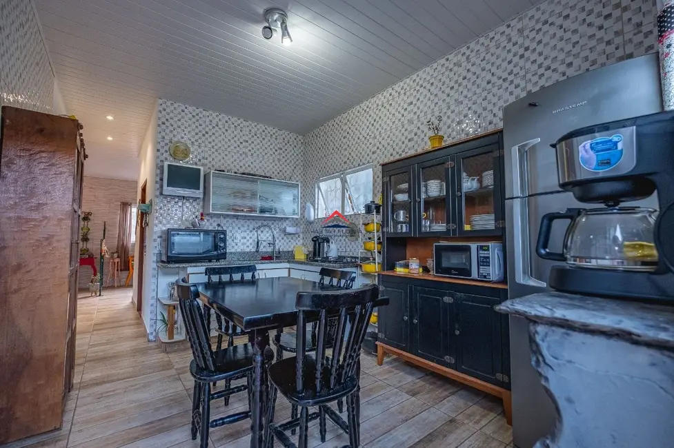 Foto 9 de Casa com 4 quartos à venda, 80m2 em Monte Verde, Florianopolis - SC