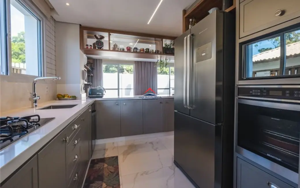 Foto 2 de Casa de Condomínio com 3 quartos à venda, 118m2 em Morro das Pedras, Florianopolis - SC