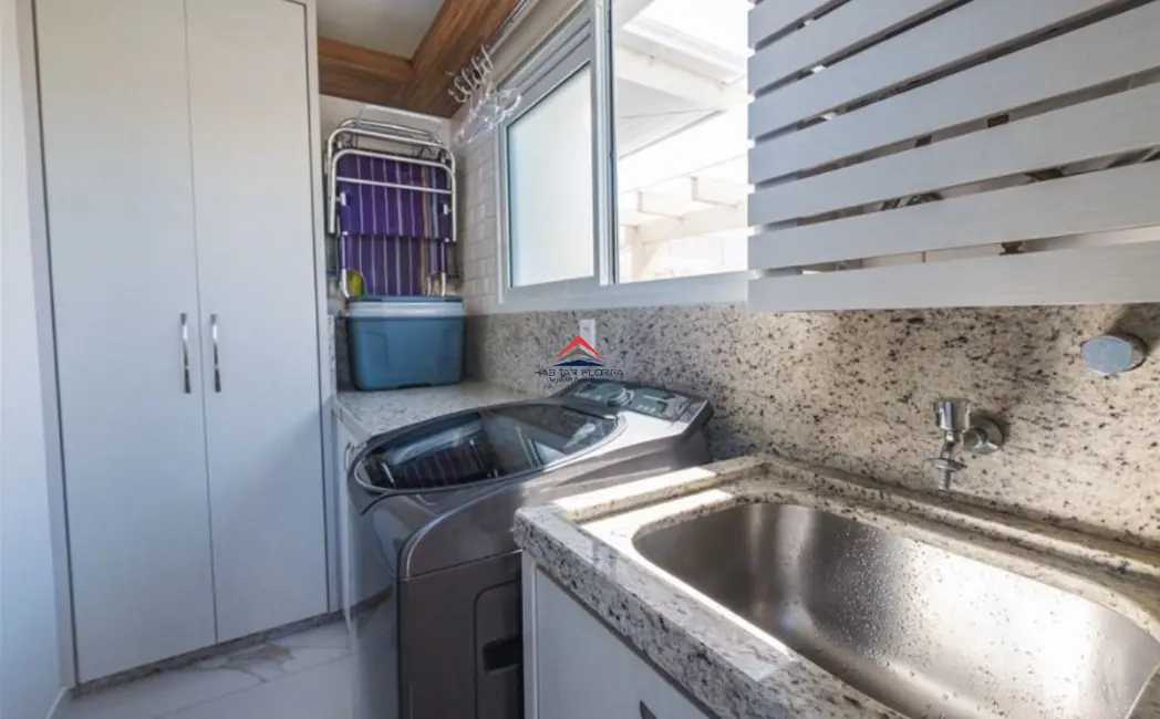 Foto 9 de Casa de Condomínio com 3 quartos à venda, 118m2 em Morro das Pedras, Florianopolis - SC