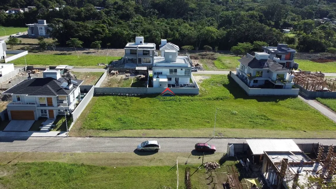 Foto 4 de Terreno / Lote à venda, 400m2 em Ratones, Florianopolis - SC