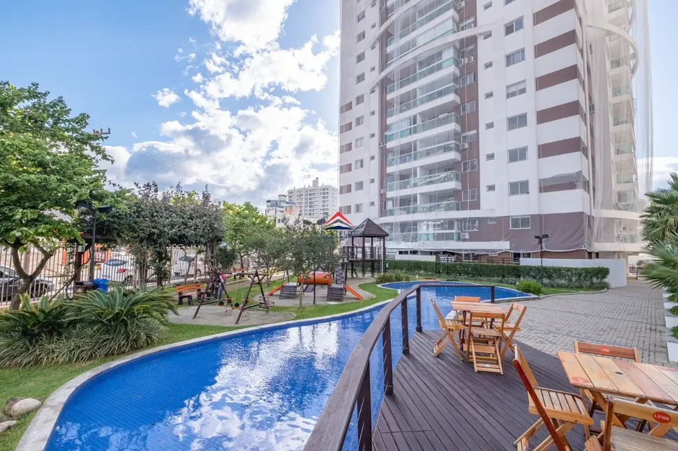Foto 1 de Apartamento com 3 quartos à venda, 106m2 em Barreiros, Sao Jose - SC