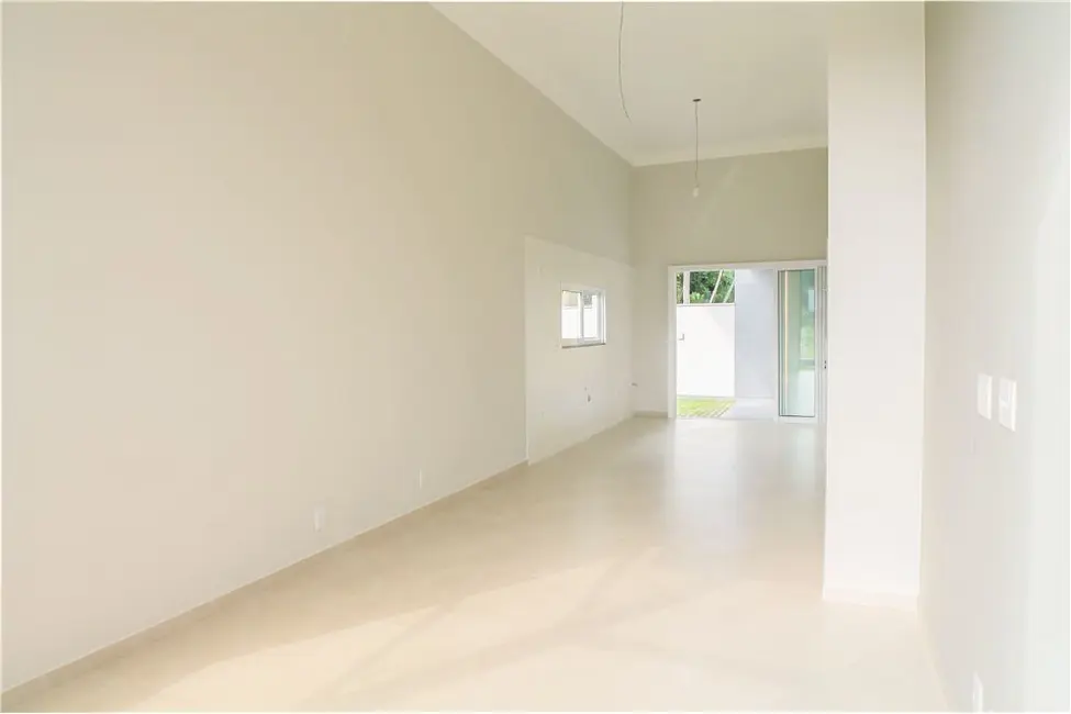 Casa com 3 quartos à venda, 114m2 em Forquilhinha, Sao Jose - SC - imagem 4 Foto 4 de Casa com 3 quartos à venda, 114m2 em Forquilhinha, Sao Jose - SC