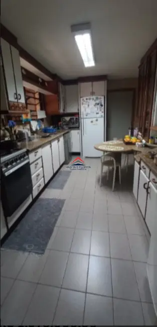 Apartamento com 3 quartos à venda, 331m2 em Centro, Florianopolis - SC - imagem 8 Foto 8 de Apartamento com 3 quartos à venda, 331m2 em Centro, Florianopolis - SC