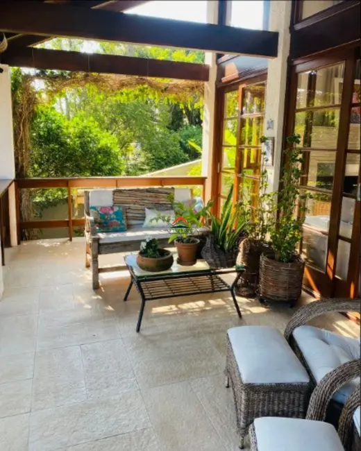 Casa com 4 quartos à venda, 530m2 em Florianopolis - SC - imagem 9 Foto 9 de Casa com 4 quartos à venda, 530m2 em Florianopolis - SC