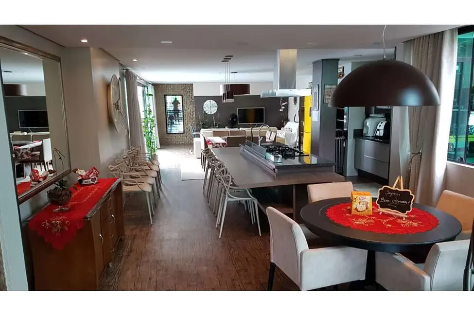 Casa com 4 quartos à venda, 350m2 em Jurerê Internacional, Florianopolis - SC - imagem 8 Foto 8 de Casa com 4 quartos à venda, 350m2 em Jurerê Internacional, Florianopolis - SC