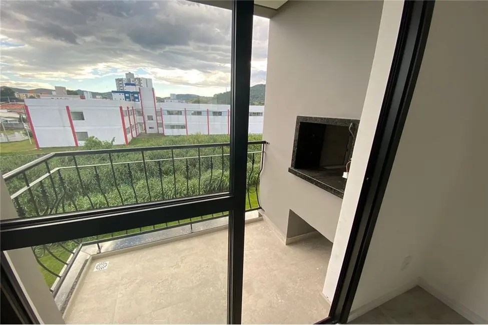 Apartamento com 2 quartos à venda, 61m2 em Pagani, Palhoca - SC - imagem 9 Foto 9 de Apartamento com 2 quartos à venda, 61m2 em Pagani, Palhoca - SC