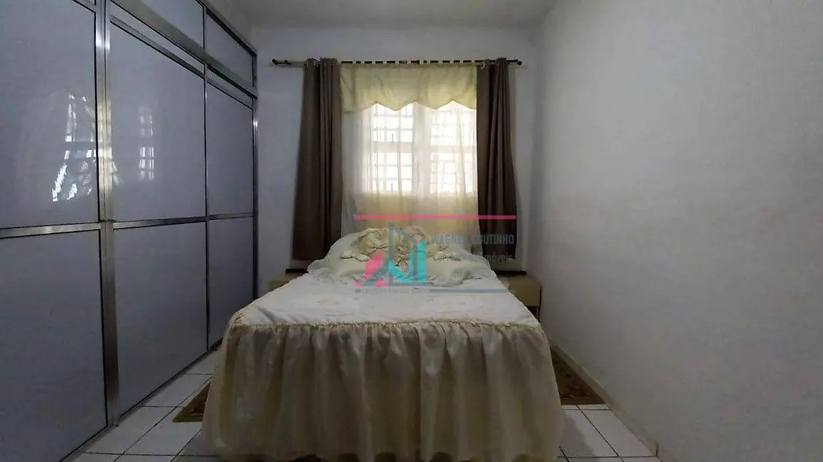 Pousada com 4 quartos à venda, 260m2 em Cachoeira Paulista - SP - imagem 6 Foto 6 de Pousada com 4 quartos à venda, 260m2 em Cachoeira Paulista - SP