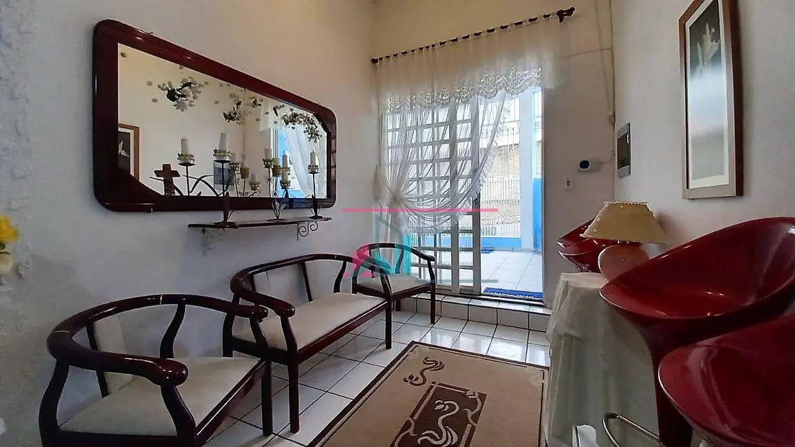 Pousada com 4 quartos à venda, 260m2 em Cachoeira Paulista - SP - imagem 4 Foto 4 de Pousada com 4 quartos à venda, 260m2 em Cachoeira Paulista - SP