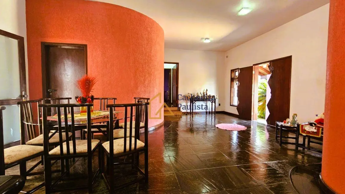 Foto 5 de Casa com 3 quartos à venda e para alugar, 497m2 em Cachoeira Paulista - SP