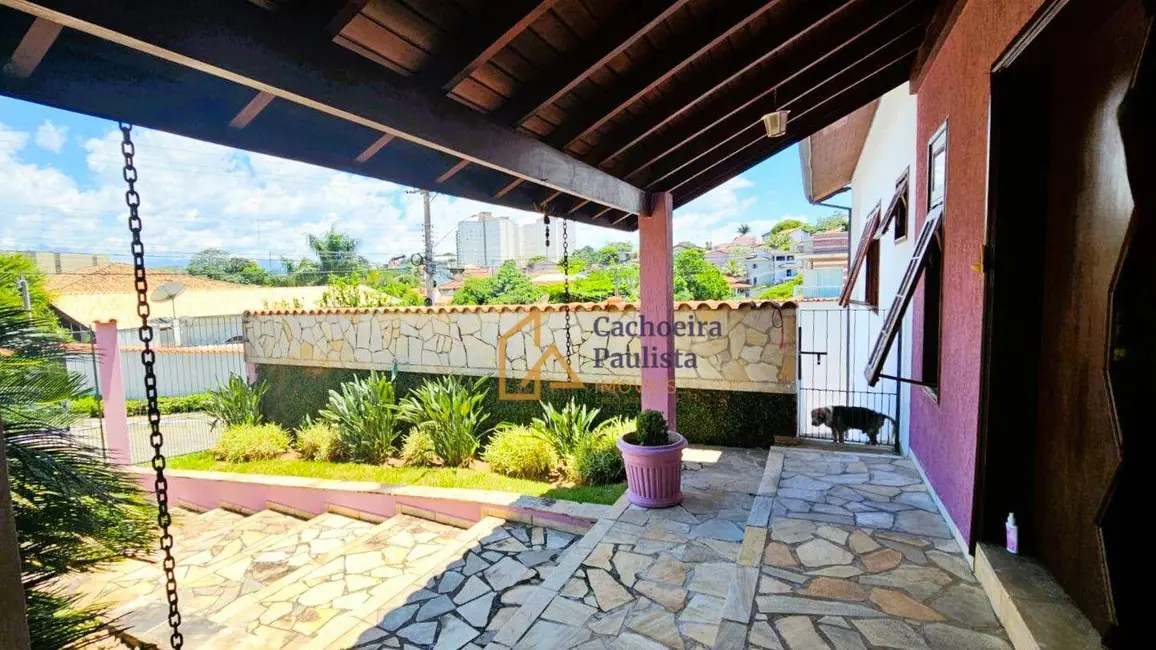 Foto 3 de Casa com 3 quartos à venda e para alugar, 497m2 em Cachoeira Paulista - SP