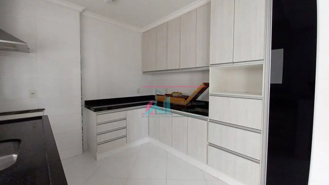 Foto 7 de Casa com 3 quartos à venda, 460m2 em Centro, Cachoeira Paulista - SP