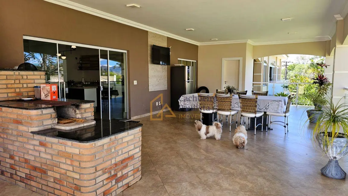 Foto 7 de Casa de Condomínio com 6 quartos à venda, 1180m2 em Cachoeira Paulista - SP