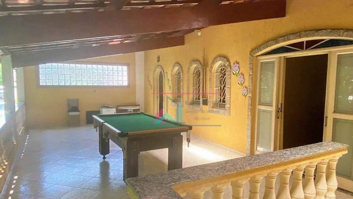 Foto 2 de Casa com 4 quartos à venda, 258m2 em Cachoeira Paulista - SP