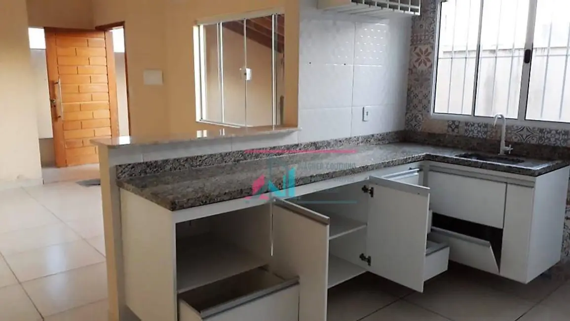 Foto 5 de Casa com 2 quartos à venda, 125m2 em Cachoeira Paulista - SP