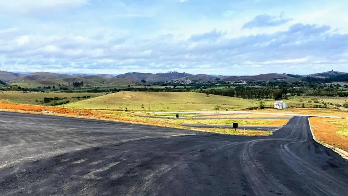 Terreno / Lote à venda, 294m2 em Cruzeiro - SP - imagem 6 Foto 6 de Terreno / Lote à venda, 294m2 em Cruzeiro - SP