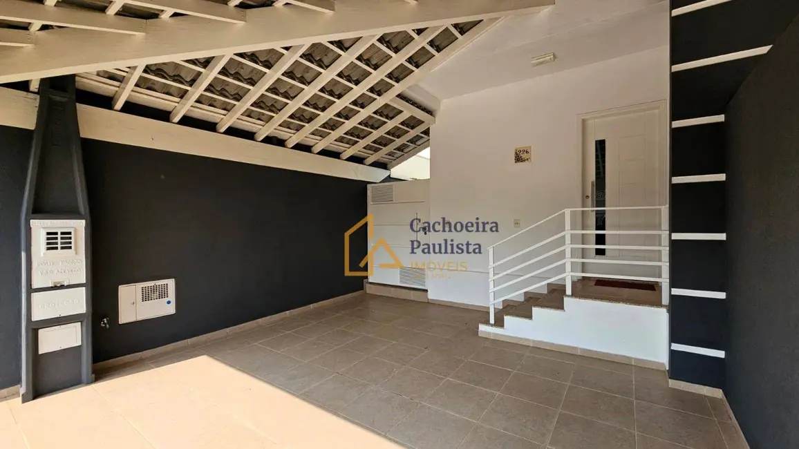 Foto 2 de Casa de Condomínio com 3 quartos à venda, 125m2 em Cachoeira Paulista - SP