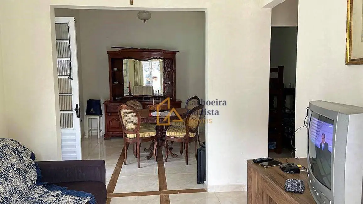 Foto 4 de Casa com 5 quartos à venda, 317m2 em Centro, Cachoeira Paulista - SP