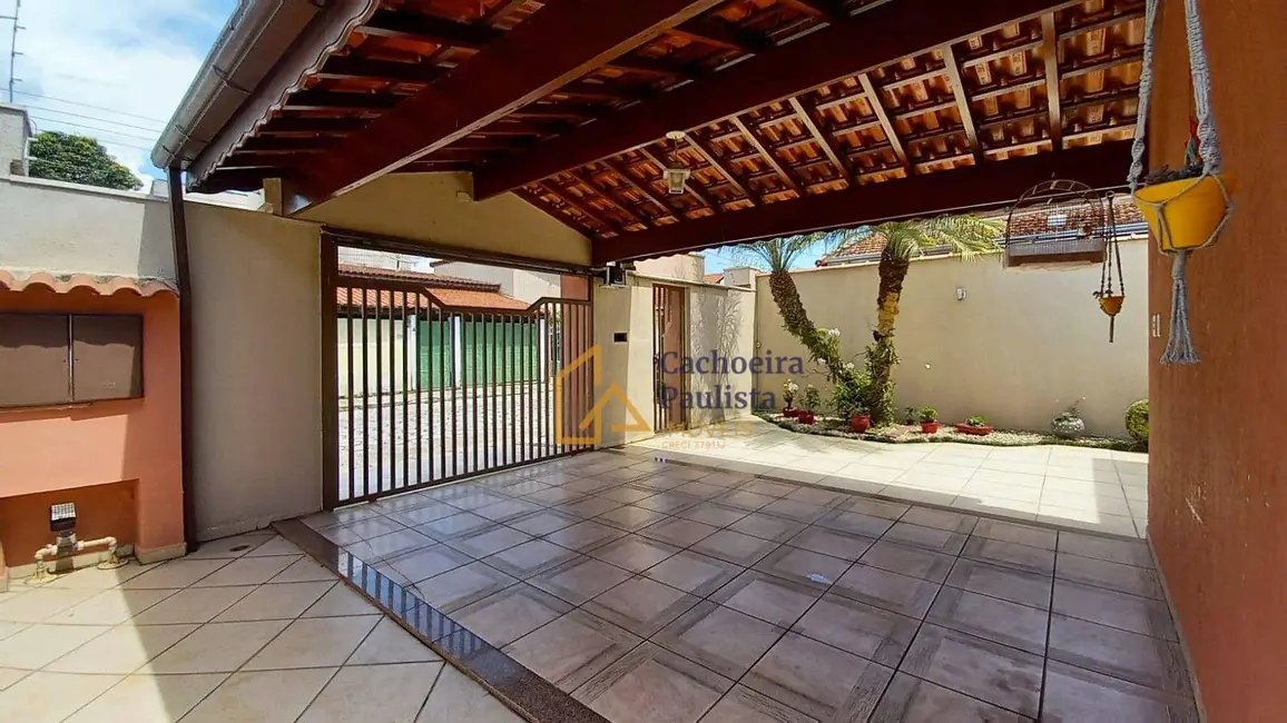 Foto 3 de Casa com 4 quartos à venda, 414m2 em Cachoeira Paulista - SP