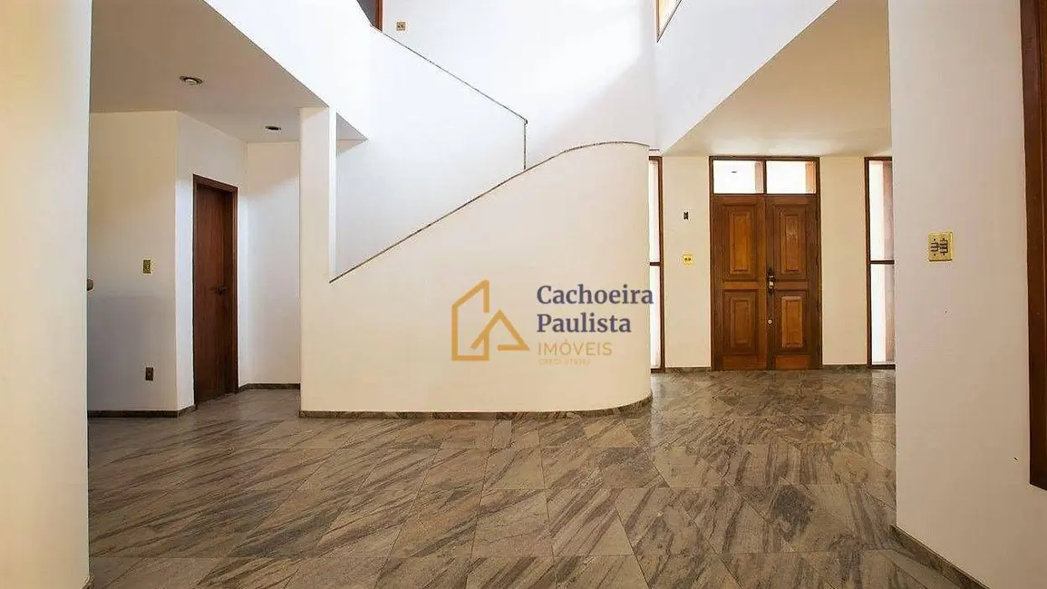 Foto 8 de Casa com 5 quartos à venda, 1552m2 em Guaratingueta - SP