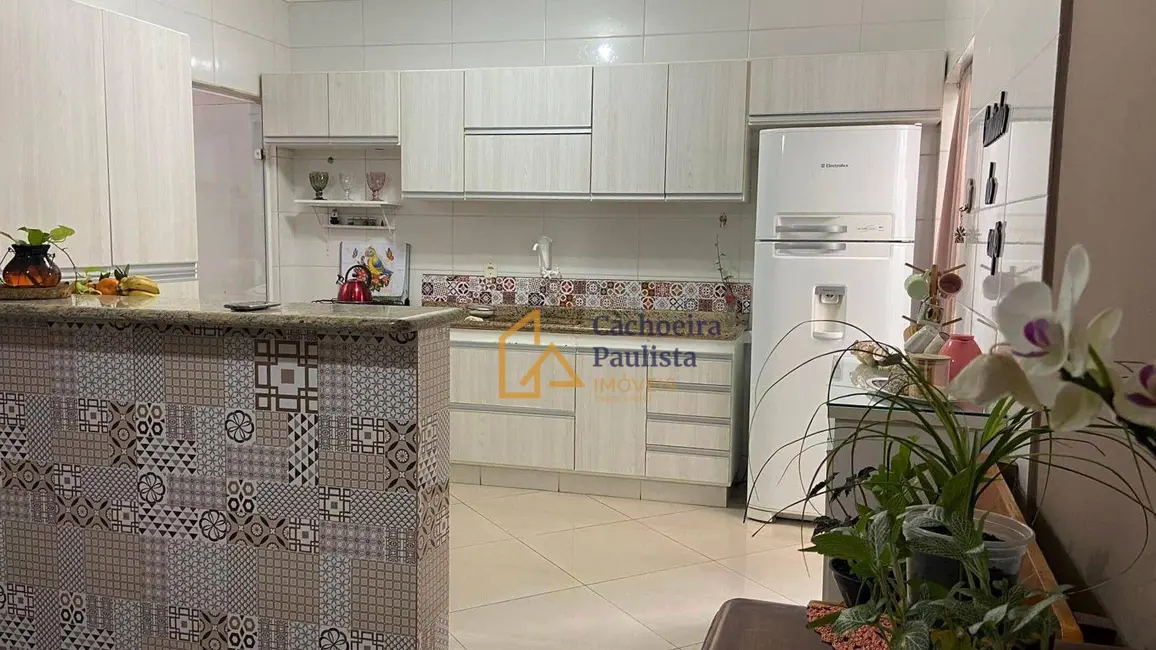Foto 5 de Apartamento com 2 quartos à venda, 99m2 em Cachoeira Paulista - SP