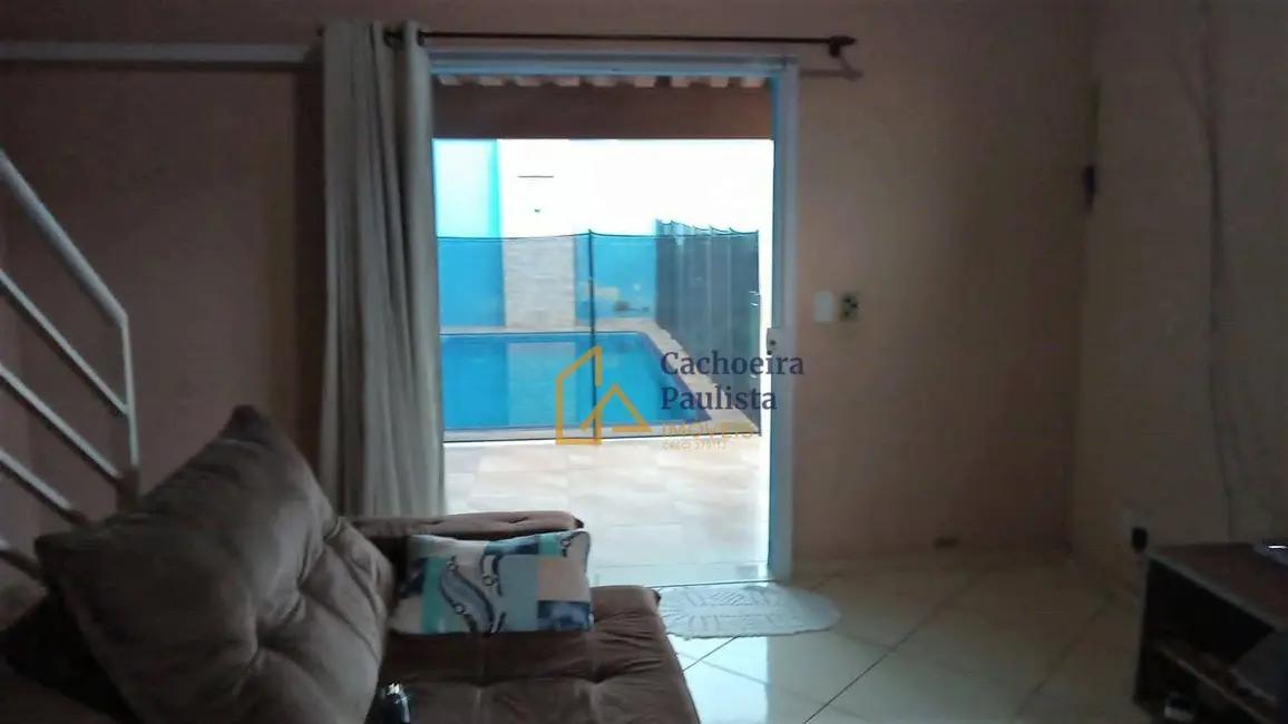 Foto 2 de Casa com 3 quartos à venda, 350m2 em Cachoeira Paulista - SP