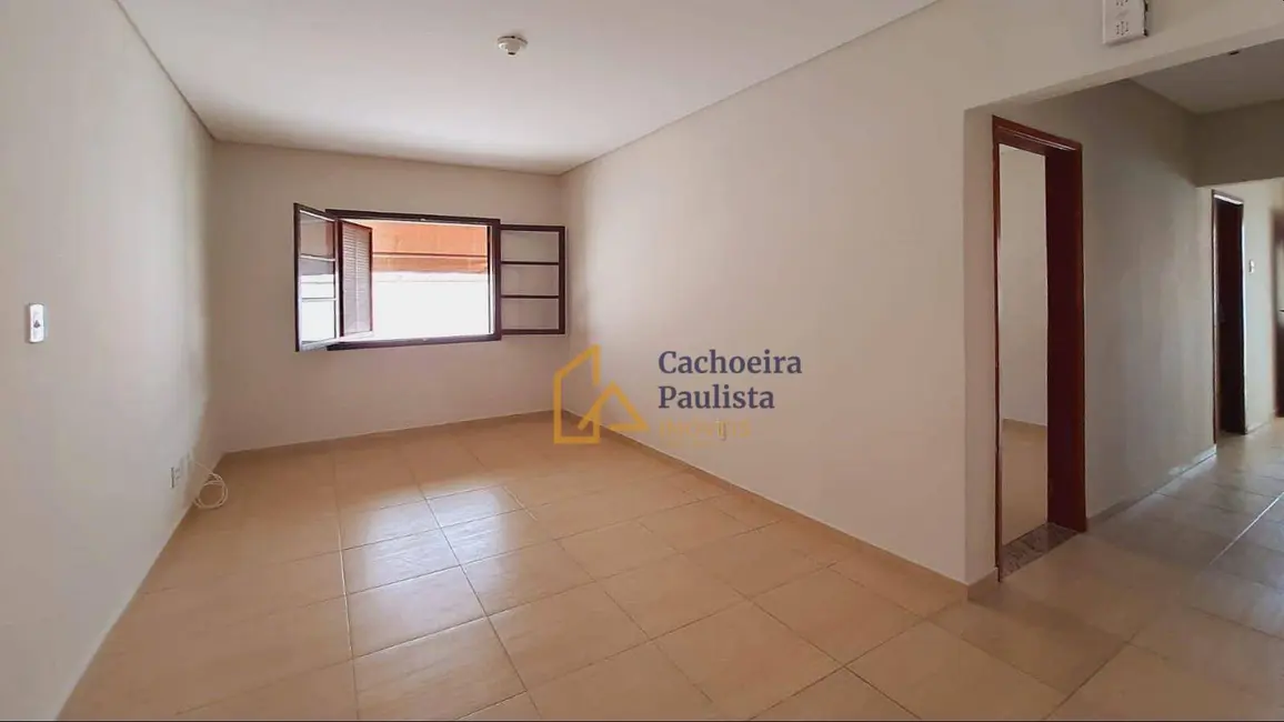 Foto 4 de Casa com 3 quartos à venda, 360m2 em Cachoeira Paulista - SP