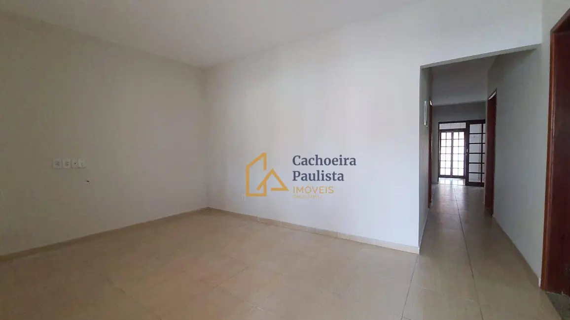 Foto 3 de Casa com 3 quartos à venda, 360m2 em Cachoeira Paulista - SP