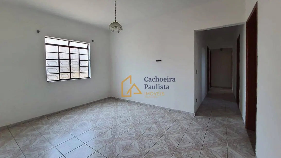 Foto 6 de Casa com 3 quartos à venda, 300m2 em Cachoeira Paulista - SP