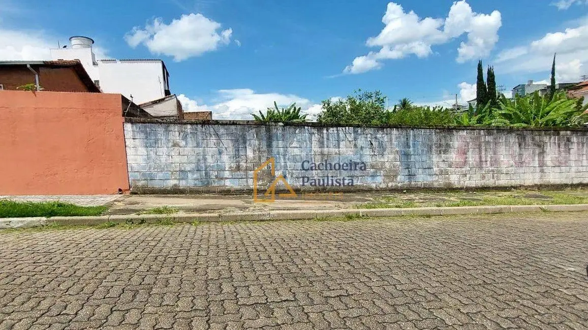 Foto 1 de Terreno / Lote à venda, 317m2 em Cachoeira Paulista - SP
