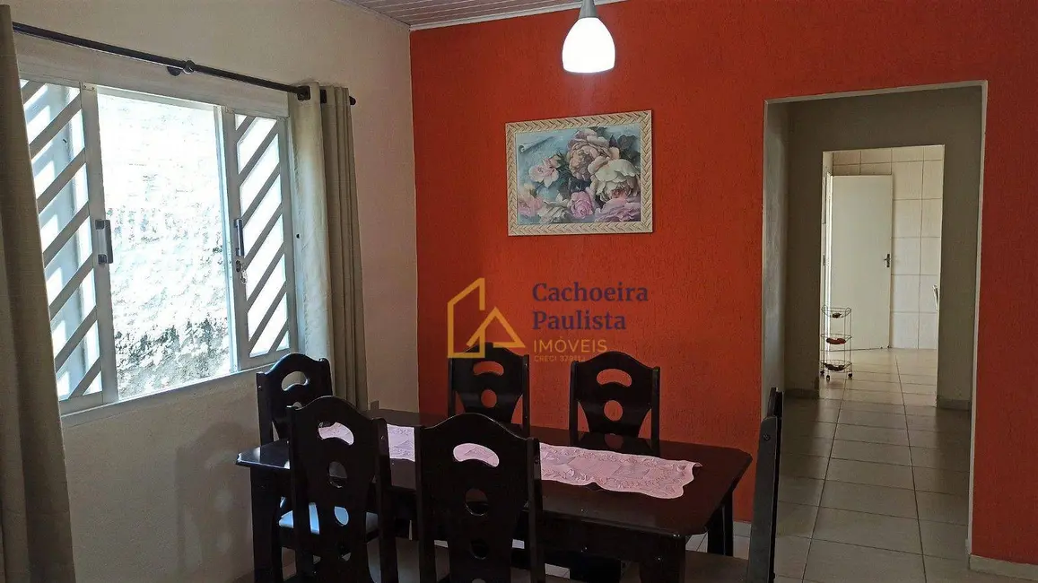 Foto 6 de Casa com 3 quartos à venda, 302m2 em Cachoeira Paulista - SP