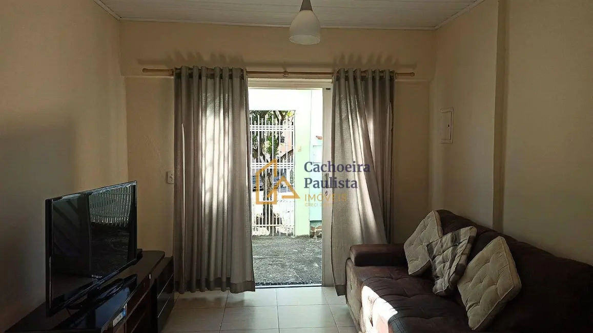 Foto 3 de Casa com 3 quartos à venda, 302m2 em Cachoeira Paulista - SP