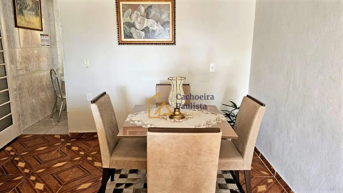 Foto 6 de Casa com 7 quartos à venda, 300m2 em Cachoeira Paulista - SP