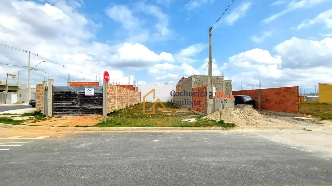 Foto 2 de Terreno / Lote à venda, 140m2 em Cachoeira Paulista - SP