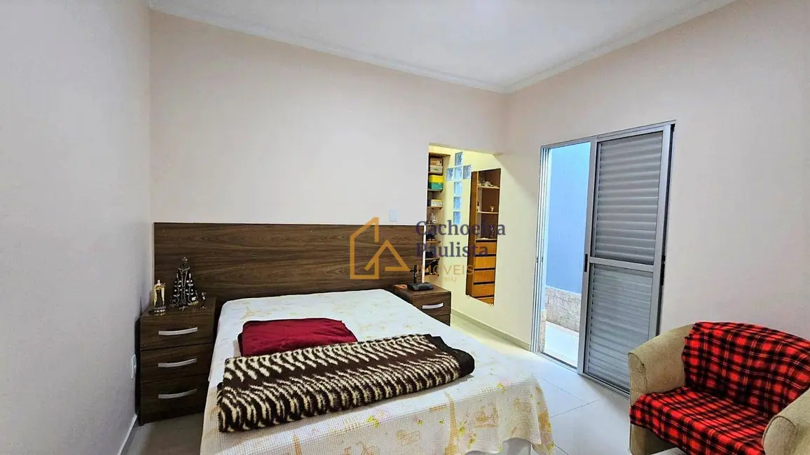 Foto 9 de Casa com 3 quartos à venda, 250m2 em Cachoeira Paulista - SP