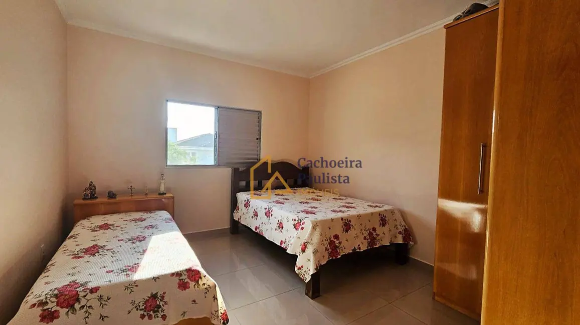 Foto 7 de Casa com 3 quartos à venda, 250m2 em Cachoeira Paulista - SP