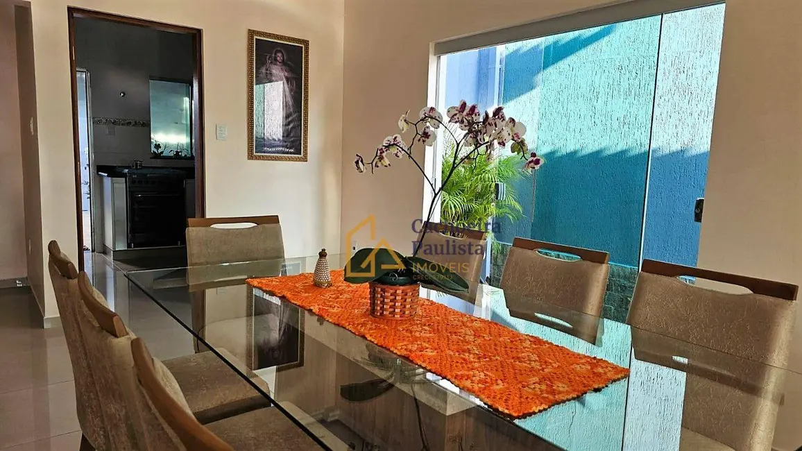 Foto 3 de Casa com 3 quartos à venda, 250m2 em Cachoeira Paulista - SP