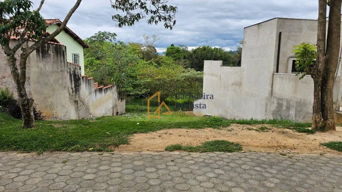 Foto 1 de Terreno / Lote à venda, 283m2 em Cachoeira Paulista - SP