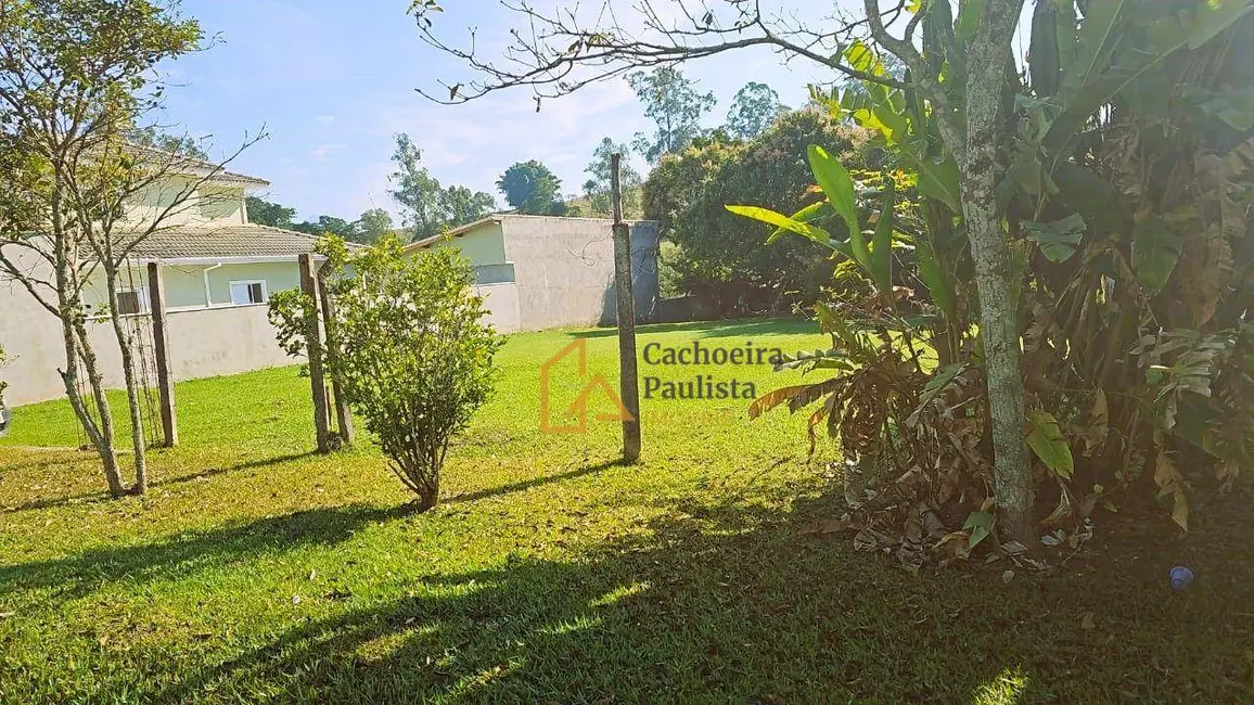 Foto 2 de Terreno / Lote à venda, 1039m2 em Cachoeira Paulista - SP