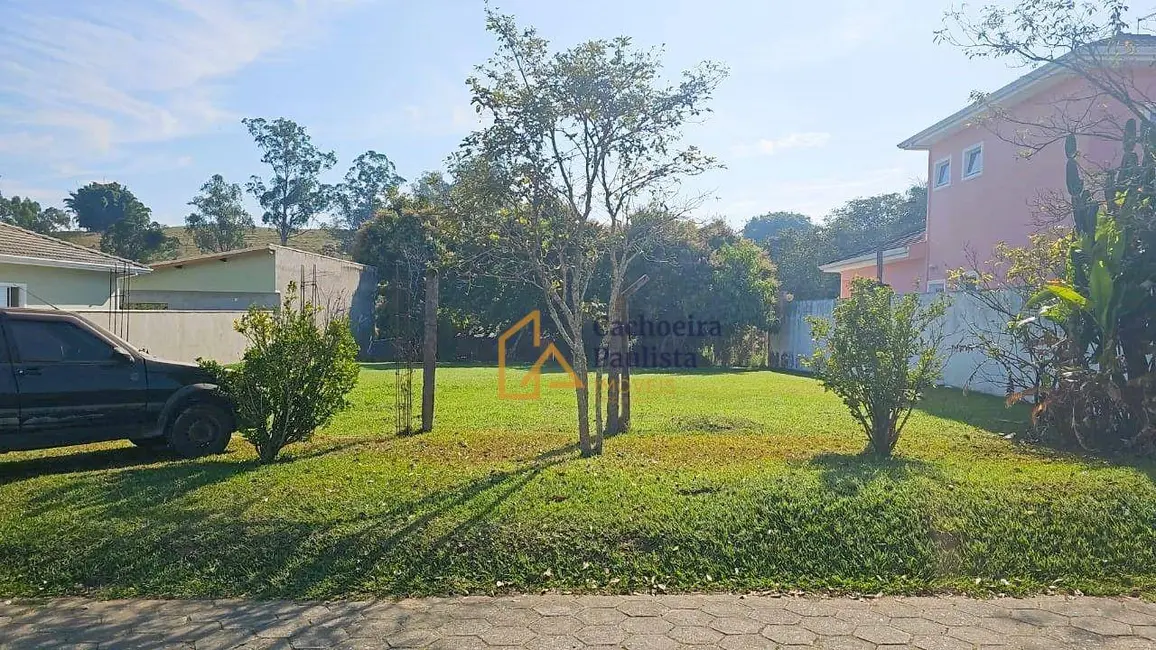 Foto 1 de Terreno / Lote à venda, 1039m2 em Cachoeira Paulista - SP